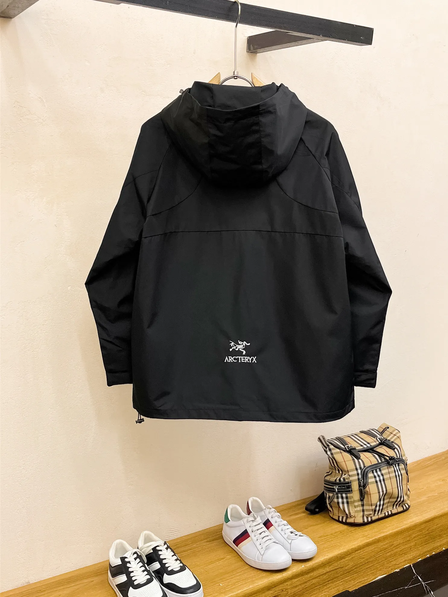 Same Style， ， 2026 New Arrival ， Original Premium Breathable ， ， ， Quality。 ， Sizes：M～3XL，